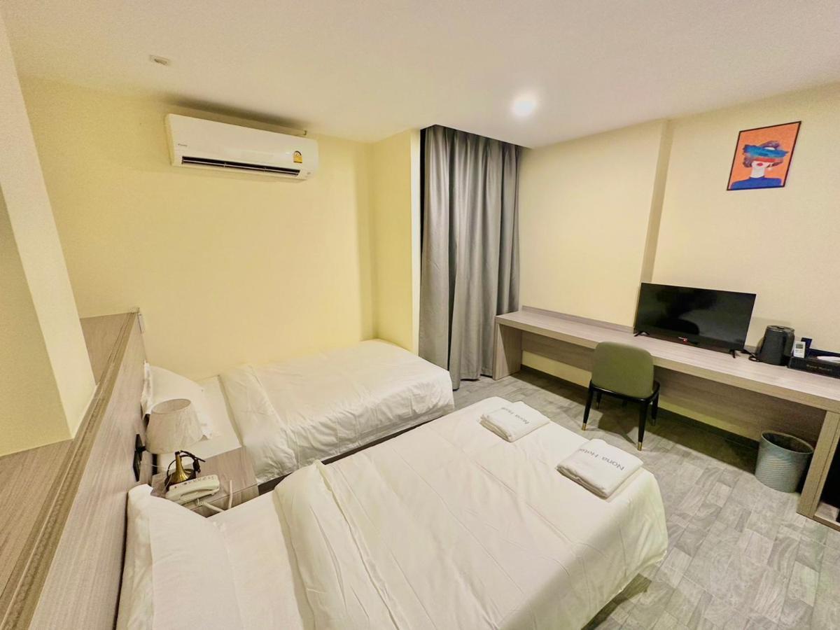 Nona Hotel, Bangkok Makkasan Bagian luar foto