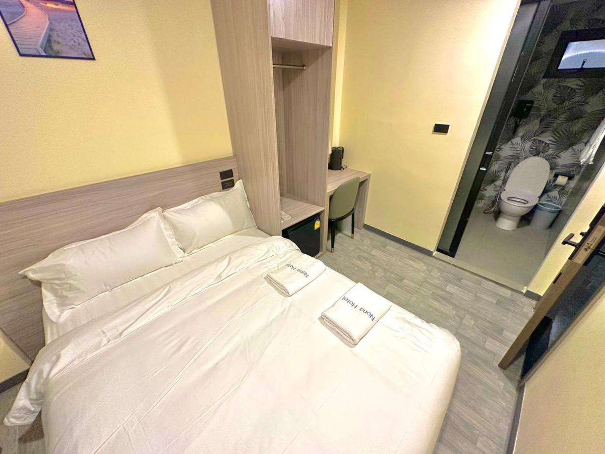 Nona Hotel, Bangkok Makkasan Bagian luar foto