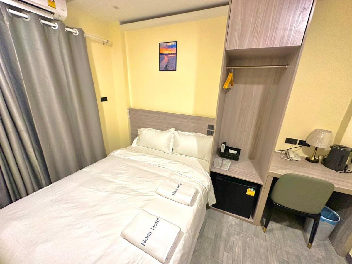 Nona Hotel, Bangkok Makkasan Bagian luar foto